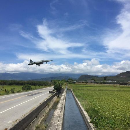 Enjoy The Fly Bnb T'ai-tung Εξωτερικό φωτογραφία